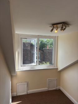 Studio ApartmentStudio in 6 Deerpark Road Whalley Range Manchester M16 8FR, South ManchesterM16 8FR